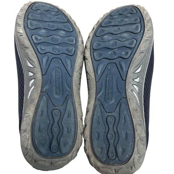 SKECHERS Memory Foam Slip On Navy Blue Relaxed Fit Size 9 Style 49244 EUC - Picture 8 of 10